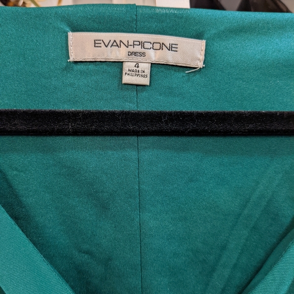 Dark Green Evan Picone Dress, Sive 4 - Picture 4 of 5